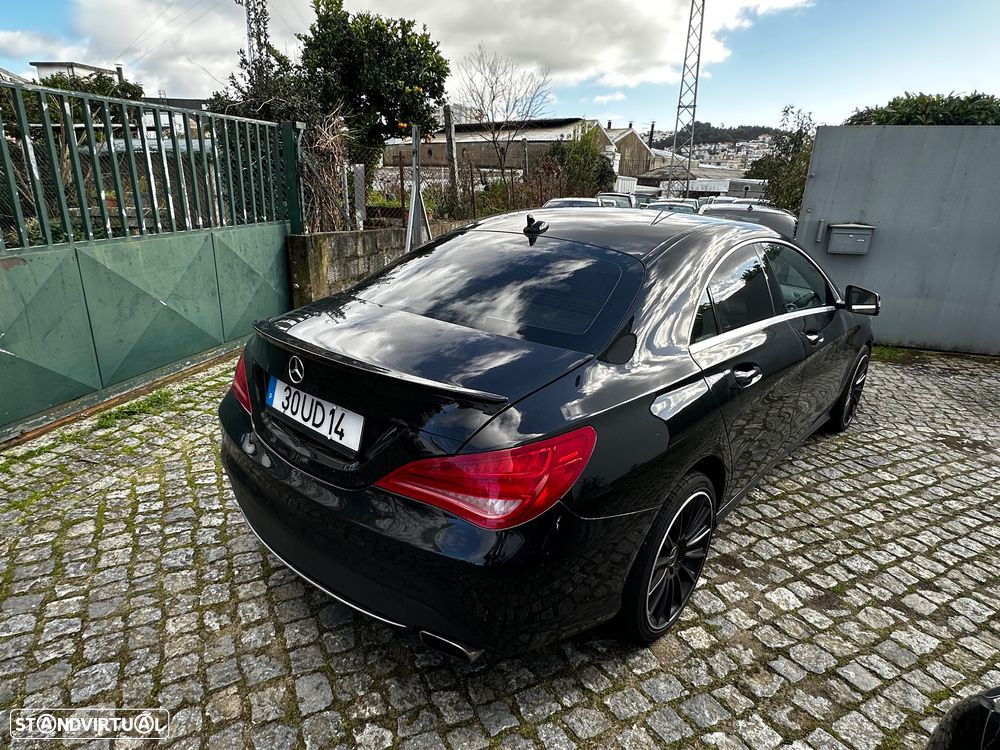 Mercedes-Benz CLA 220 CDI 7G-DCT Urban - 4