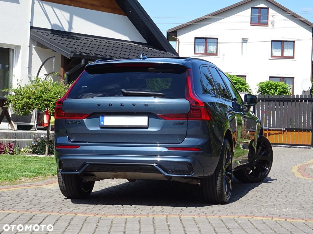Volvo XC 60 B5 B AWD Plus Black Edition - 12