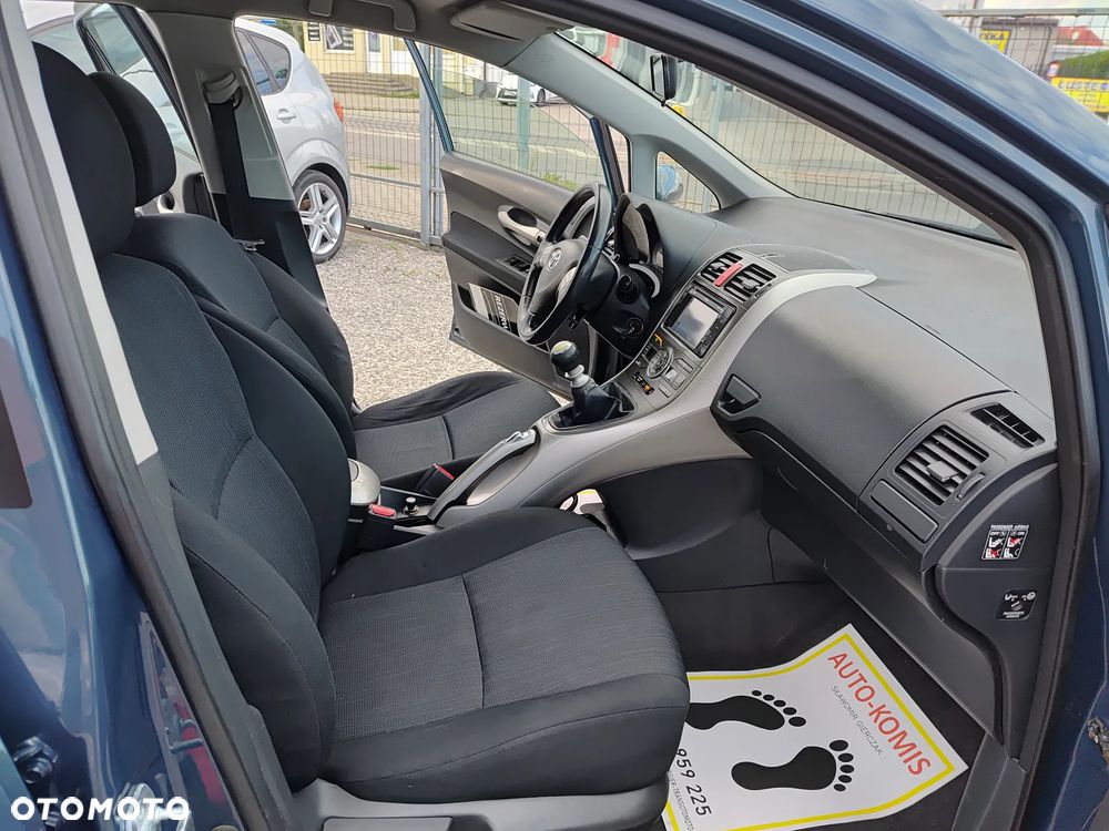 Toyota Auris 2.0 D-4D - 20