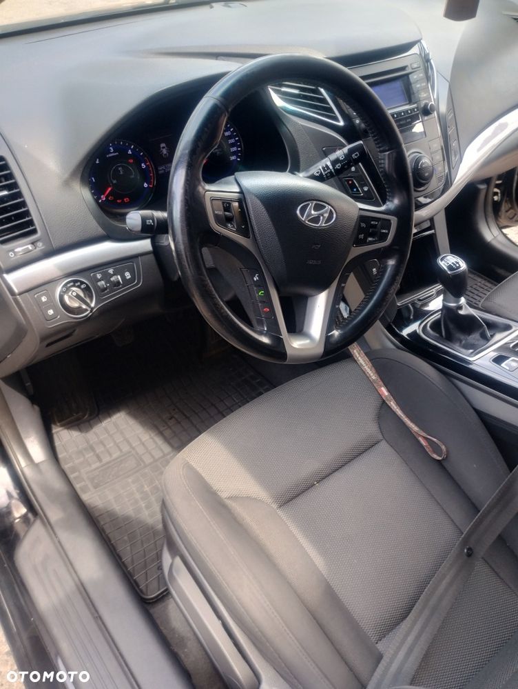Hyundai i40 - 4