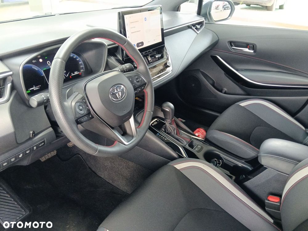 Toyota Corolla 1.8 Hybrid GR Sport Dynamic - 13