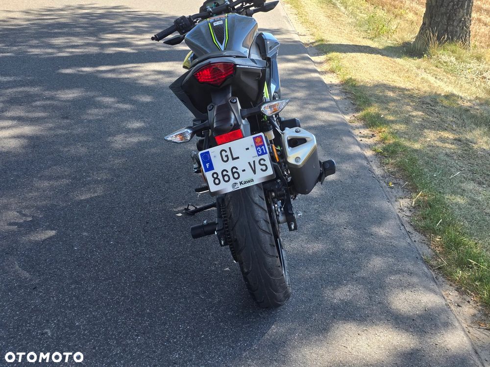 Kawasaki Z - 5