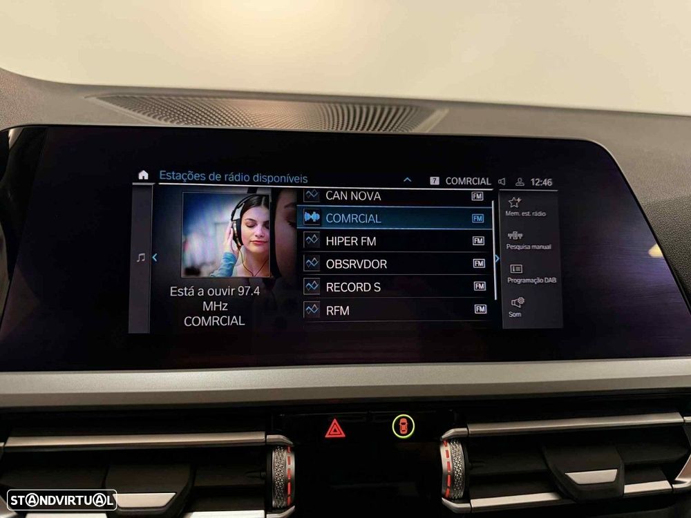 BMW 330 e Touring Corporate Edition Auto - 16