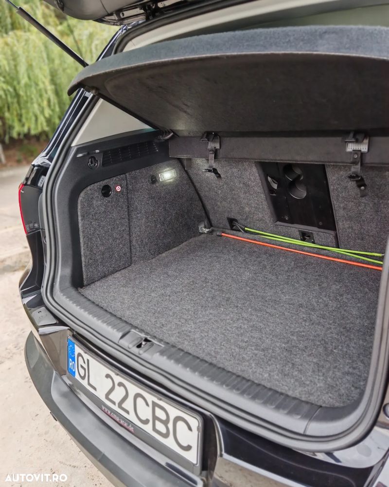 Volkswagen Tiguan 2.0 TDI 4Motion DSG Sport & Style - 7