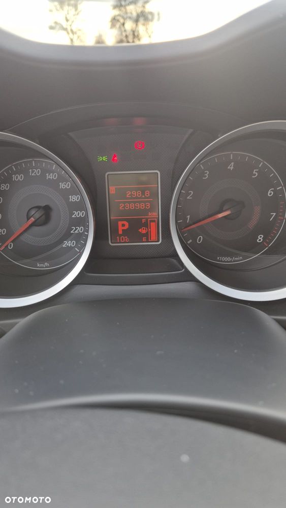 Mitsubishi Lancer 1.8 CVT Instyle - 9