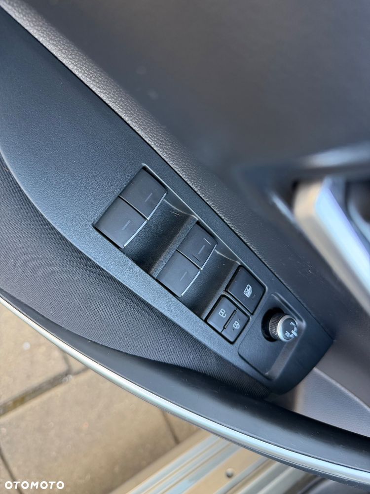 Toyota Corolla 1.5 Comfort - 12