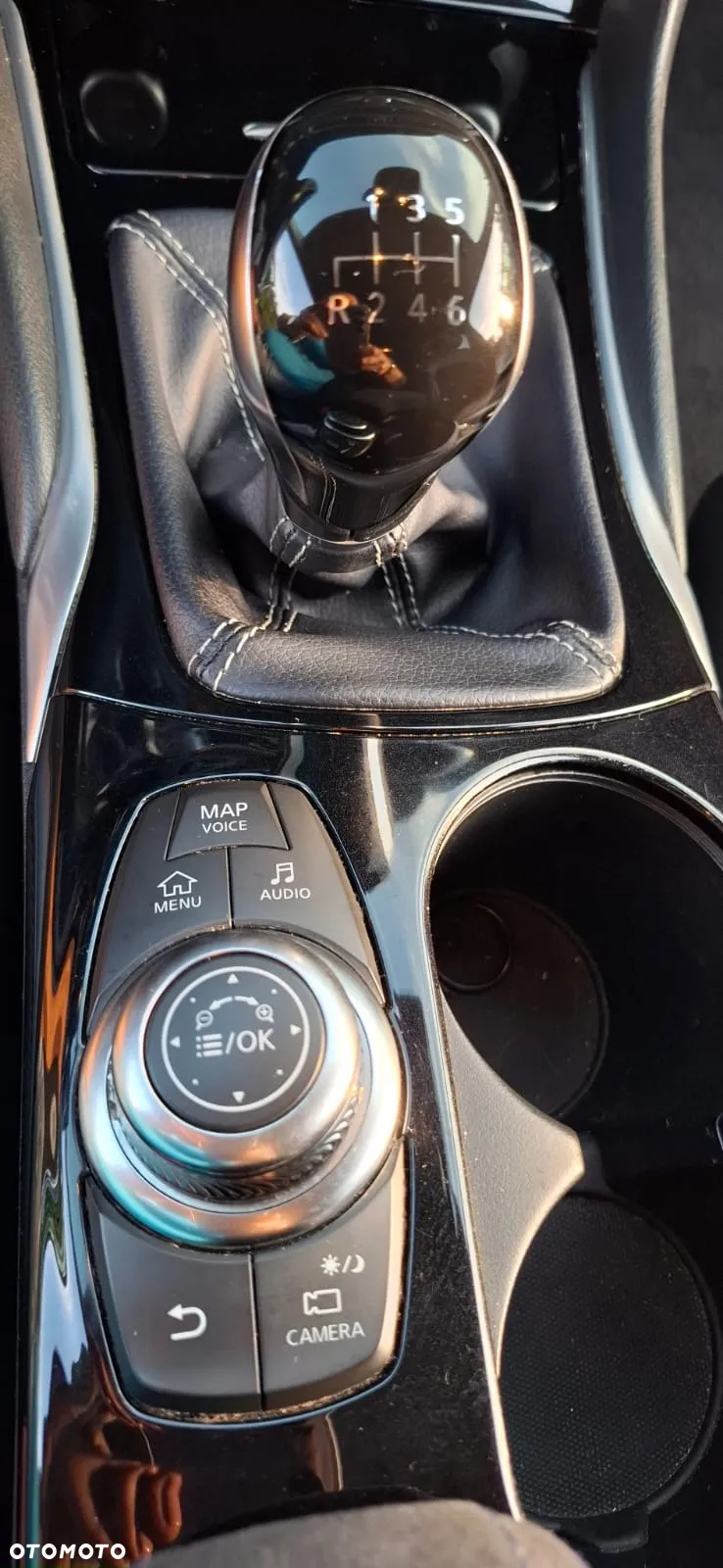 Infiniti Q30 1.6t Premium - 21