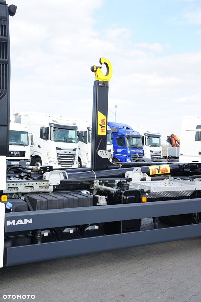 MAN TGX / 26.470 / E 6 / GM / HAKOWIEC HYVA / OŚ SKRĘTNA / RETARDER - 29