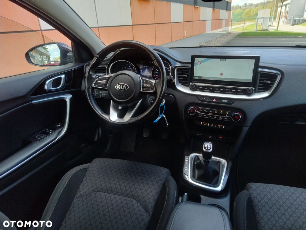 Kia Ceed 1.6 CRDi Platinum Edition - 14