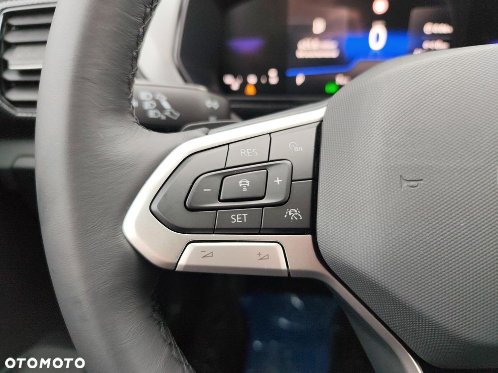 Volkswagen T-Cross 1.5 TSI ACT Life Plus DSG - 24