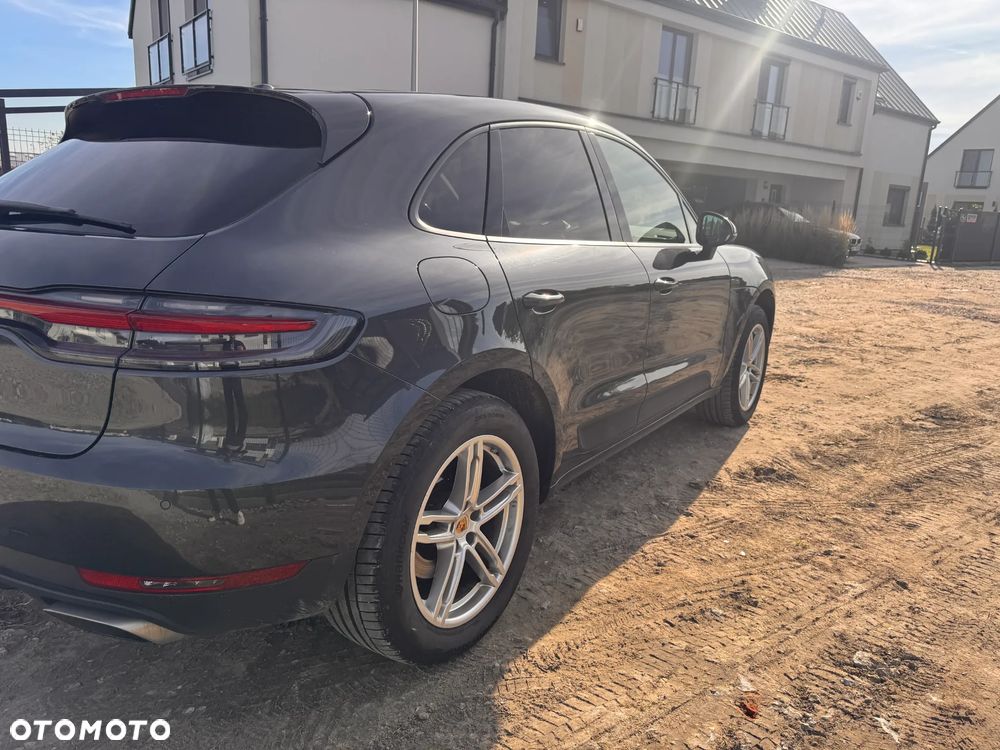 Porsche Macan Standard - 14