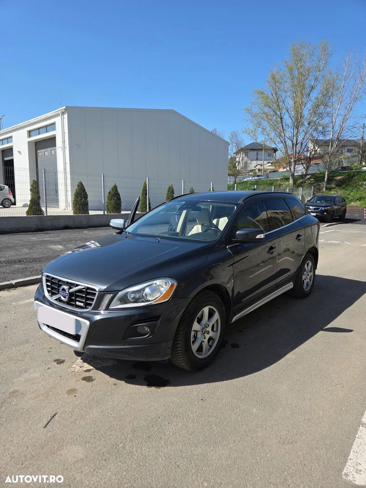 Volvo XC 60 - 1