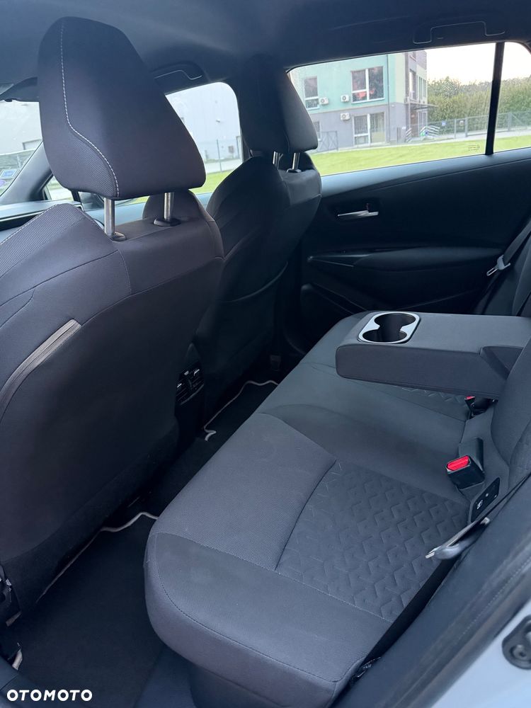Toyota Corolla - 9