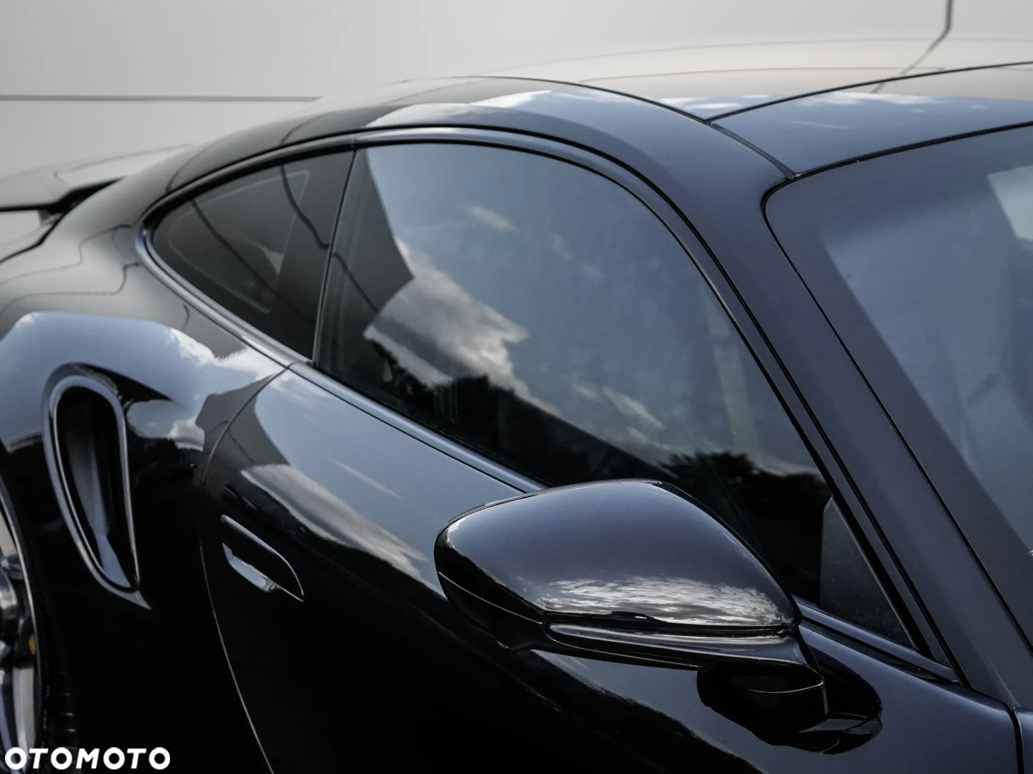 Porsche 911 Turbo S - 3