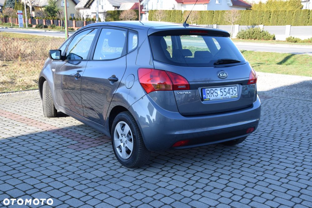 Kia Venga 1.6 CVVT Edition 7 - 9