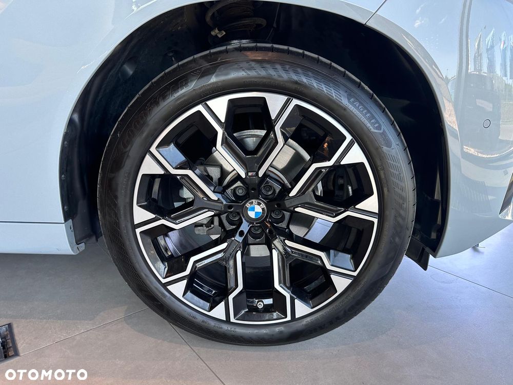 BMW X3 20 xDrive - 11