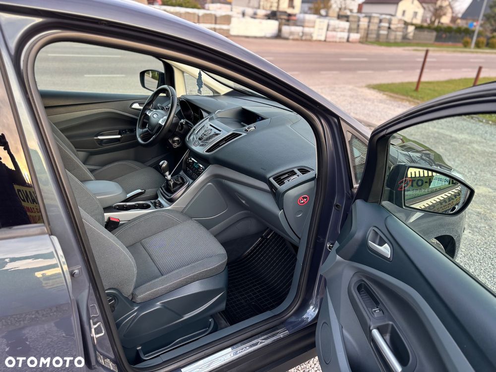 Ford C-MAX - 11