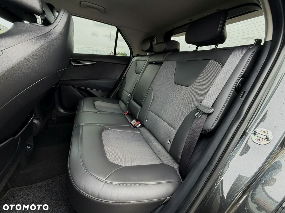 Kia Niro 1.6 GDI Hybrid L Business Line - 14