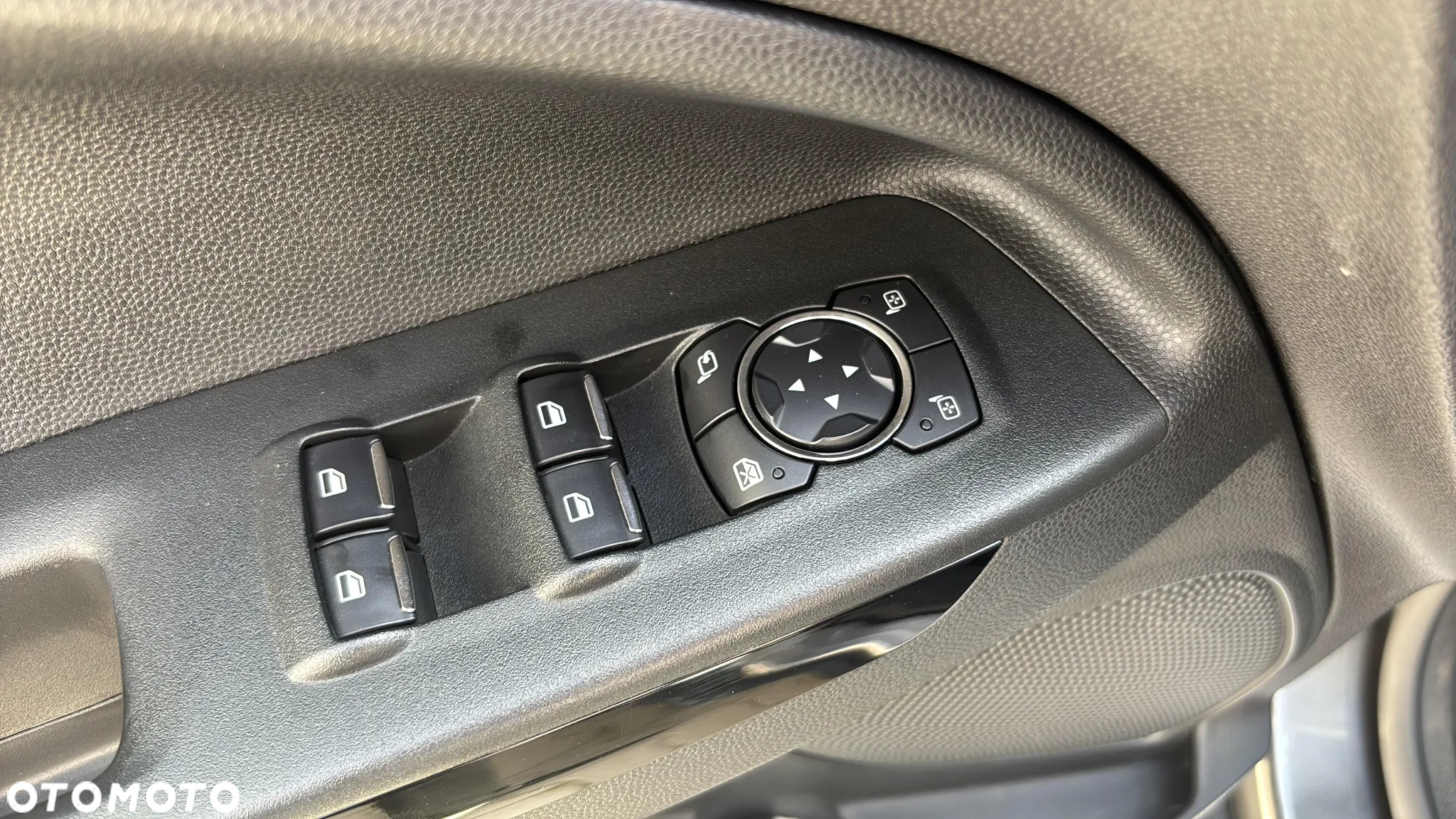Ford EcoSport - 35