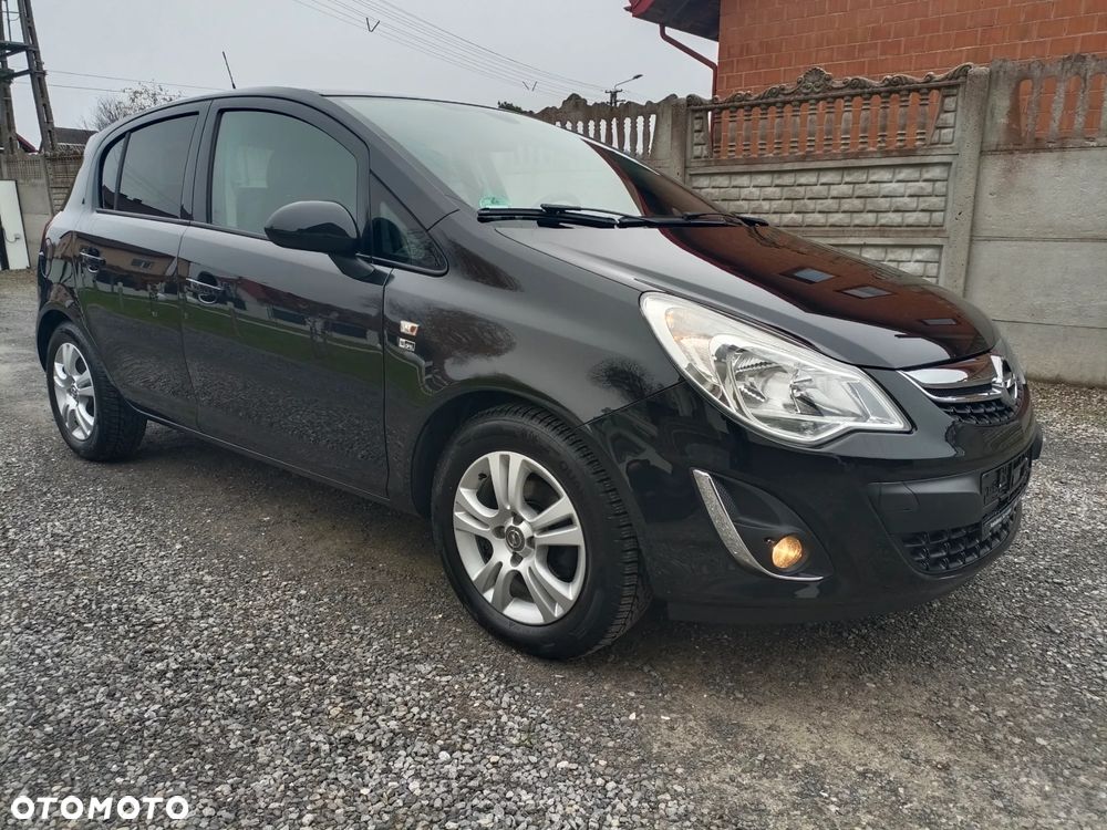 Opel Corsa 1.4 16V 150 Jahre - 23