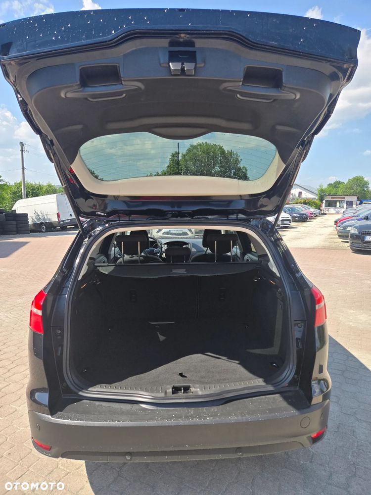 Ford Focus 1.5 TDCi DPF Start-Stopp-System Trend - 9