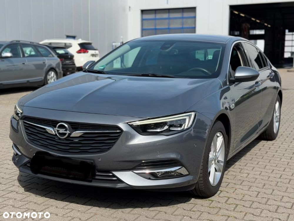 Opel Insignia 2.0 T 4x4 GSi S&S - 6