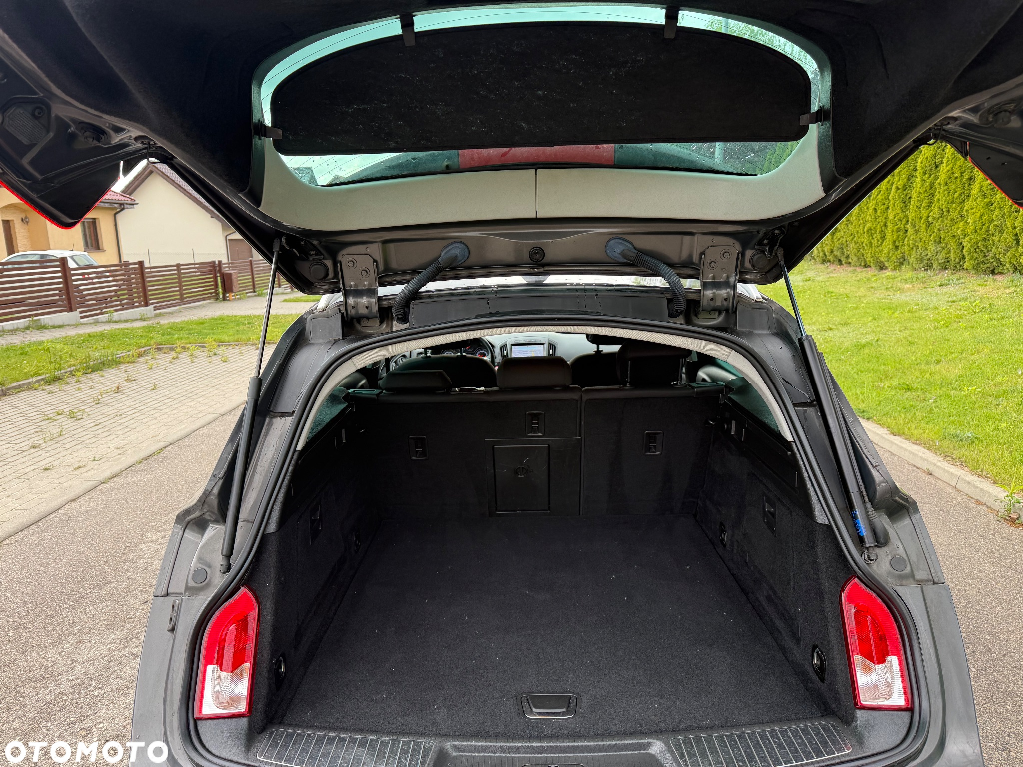 Opel Insignia - 14