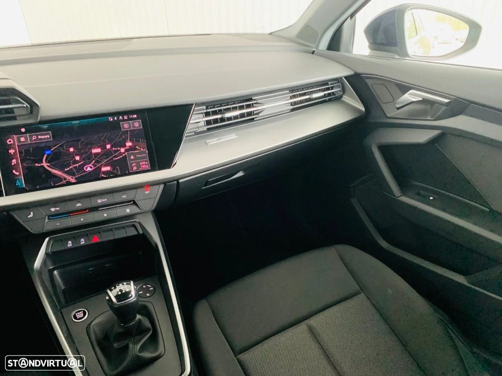 Audi A3 Sportback 30 TFSI S line - 34