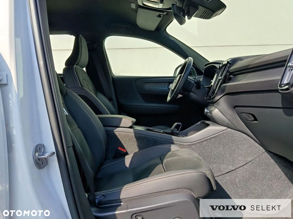 Volvo XC 40 - 15