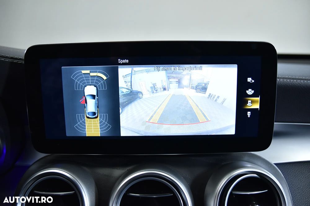 Mercedes-Benz GLC Coupe 300 e 4MATIC - 22