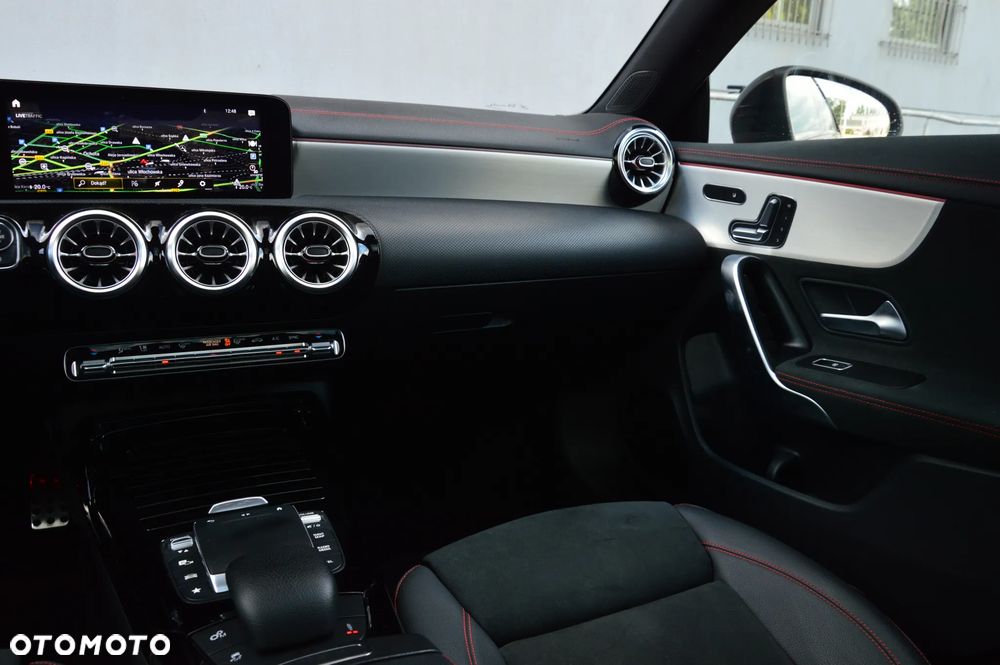 Mercedes-Benz CLA AMG 35 4-Matic 7G-DCT - 21