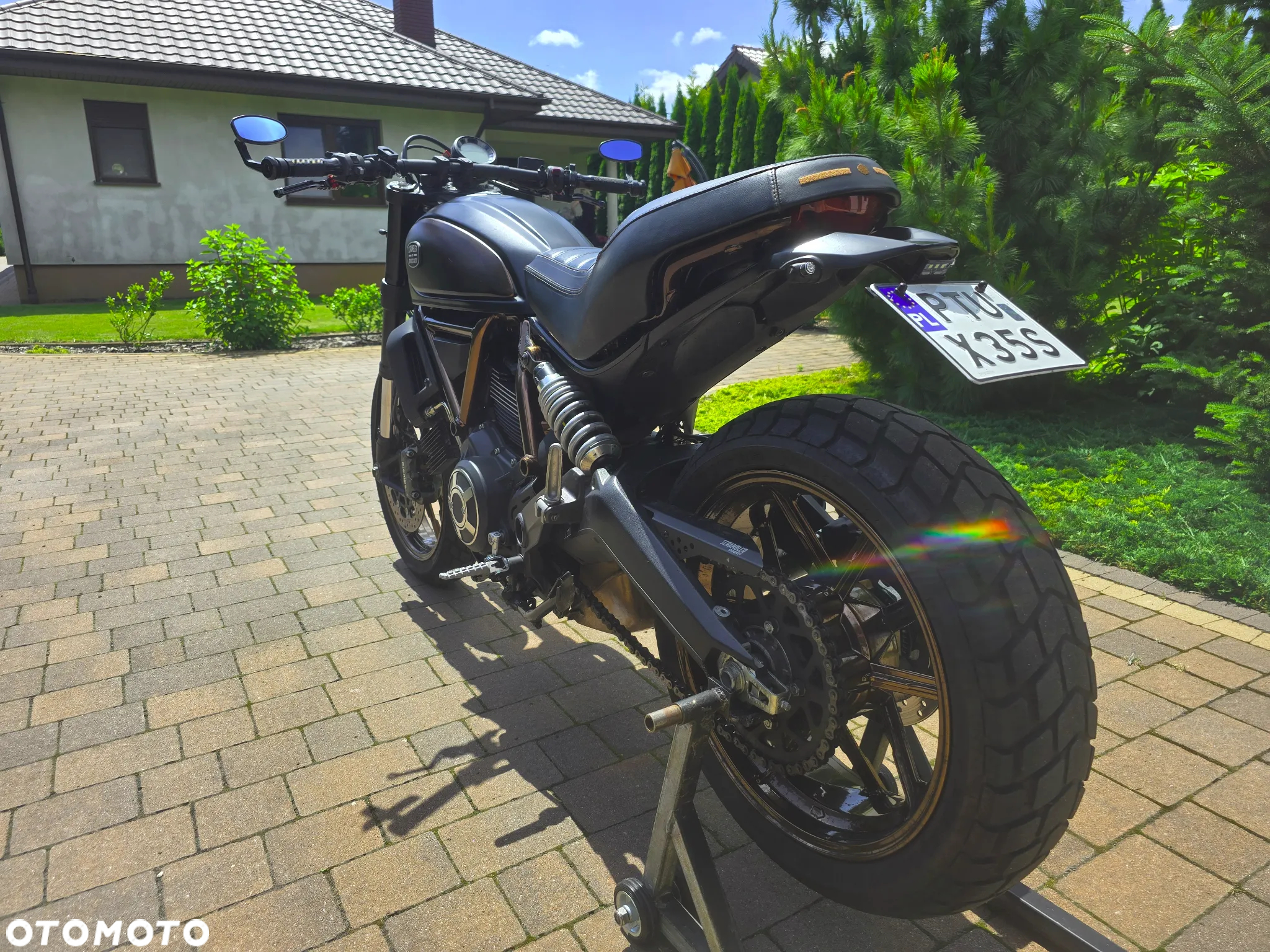 Ducati Scrambler - 8