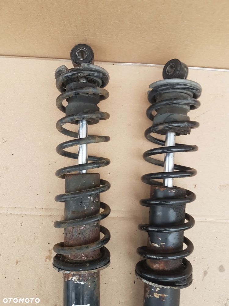 JDM XHEOS 2014 ROK AMORTYZATOR TYŁ - 2