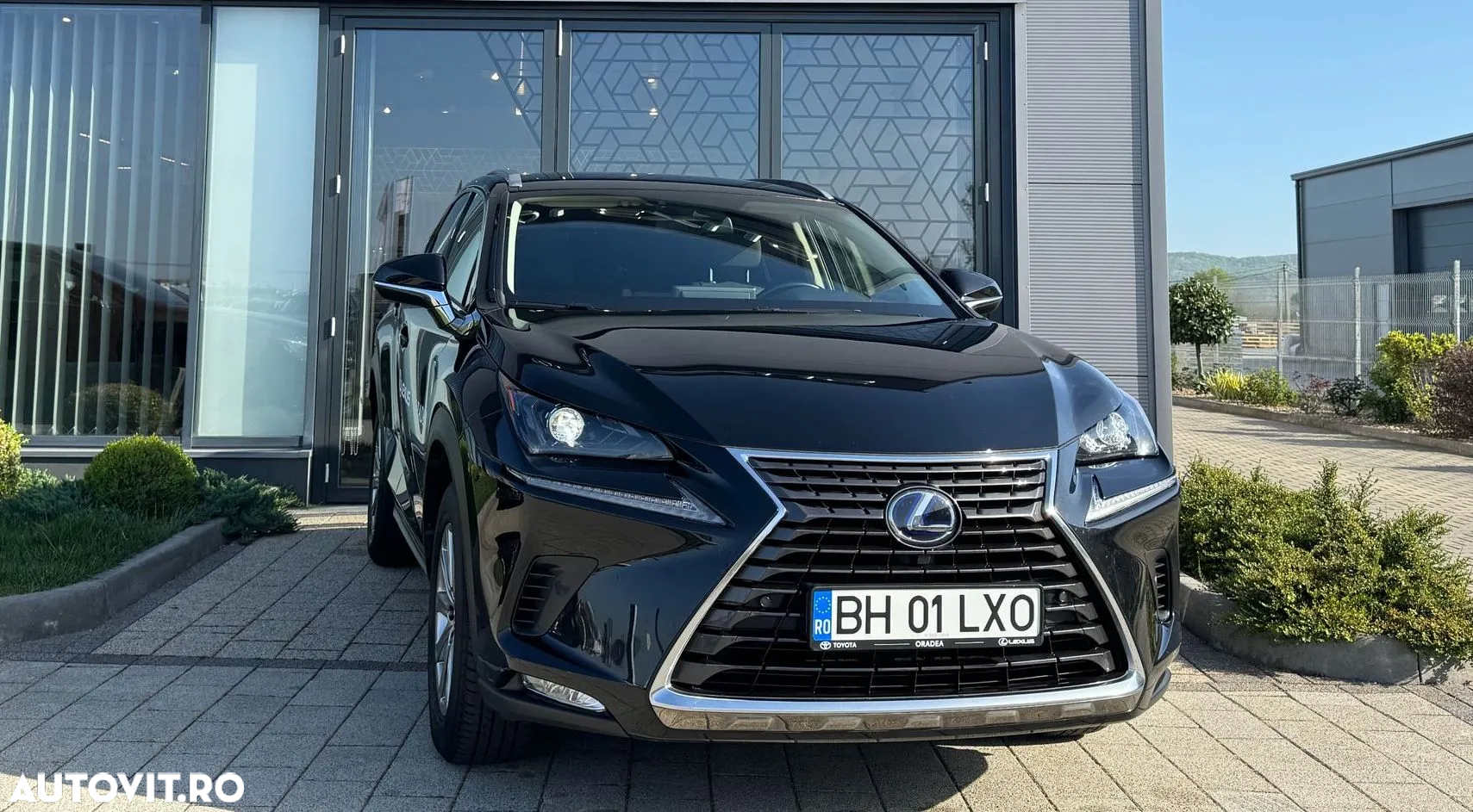 Lexus Seria NX 300h FWD Executive Plus - 4
