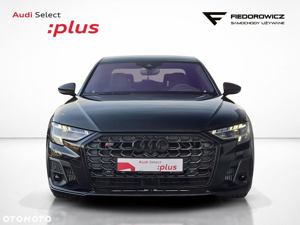 Audi S8 - 9