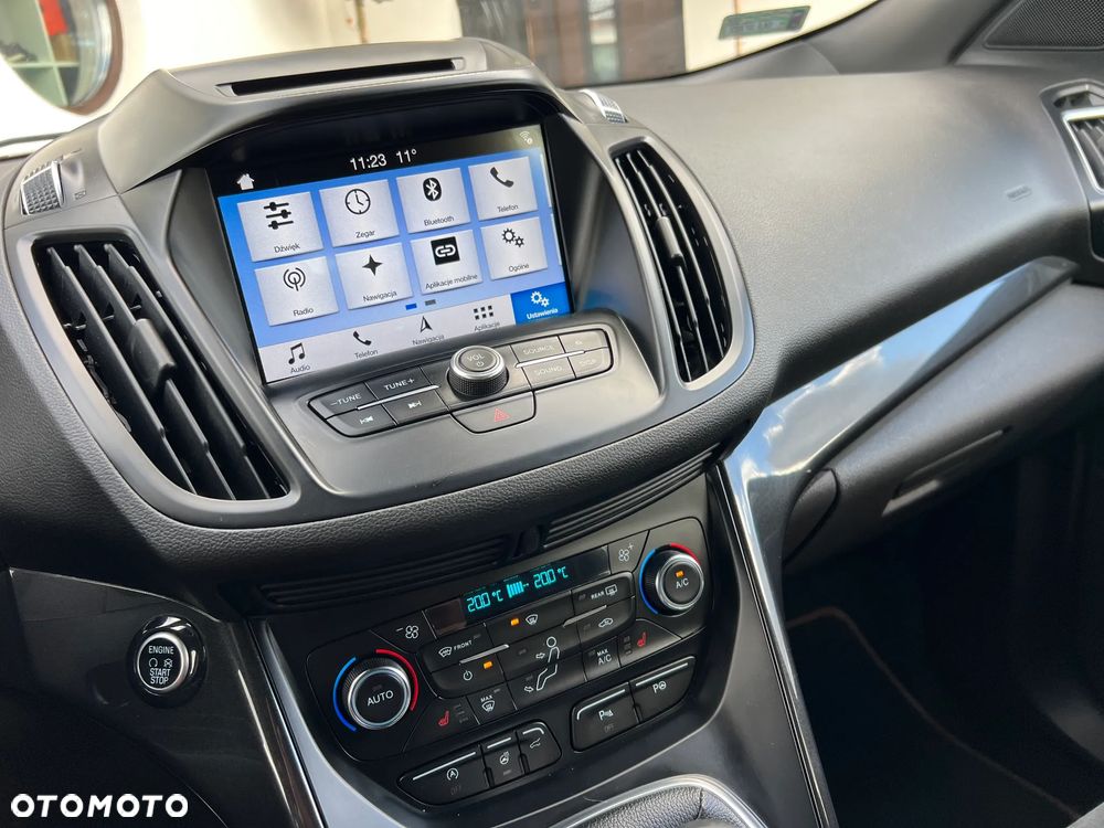 Ford Kuga - 31