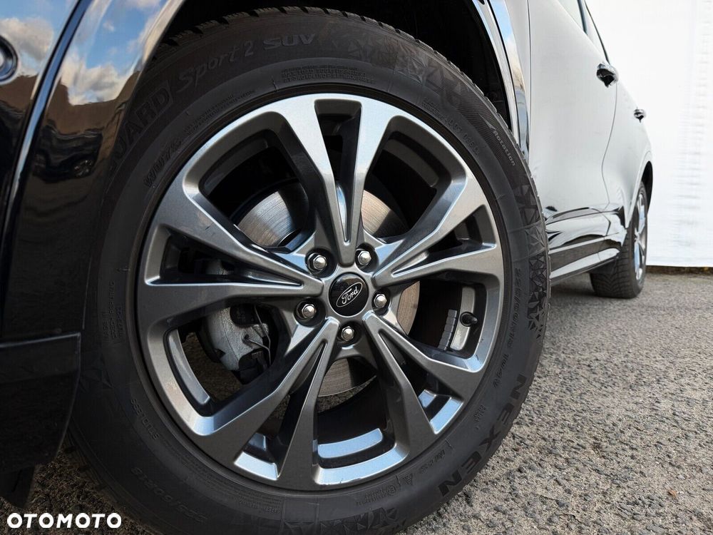Ford Kuga 2.5 FHEV AWD ST-Line X - 3