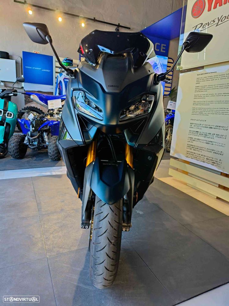 Yamaha TMAX TechMax - 2