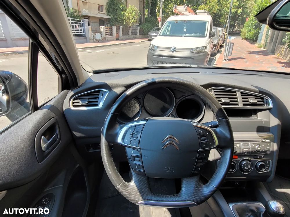 Citroën C4 VTi 120 Attraction - 10