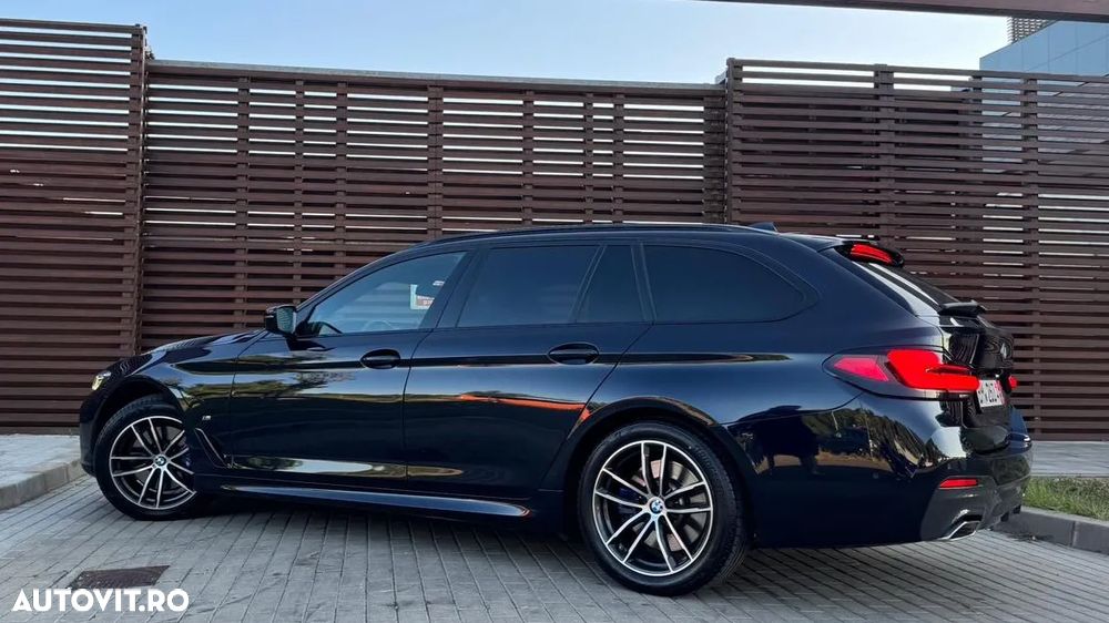BMW Seria 5 520d xDrive Touring Aut. M Sport Edition - 11