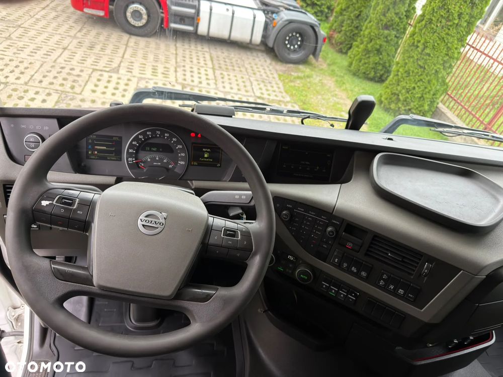 Volvo FH 500 GLOBETROTTER XL - 21