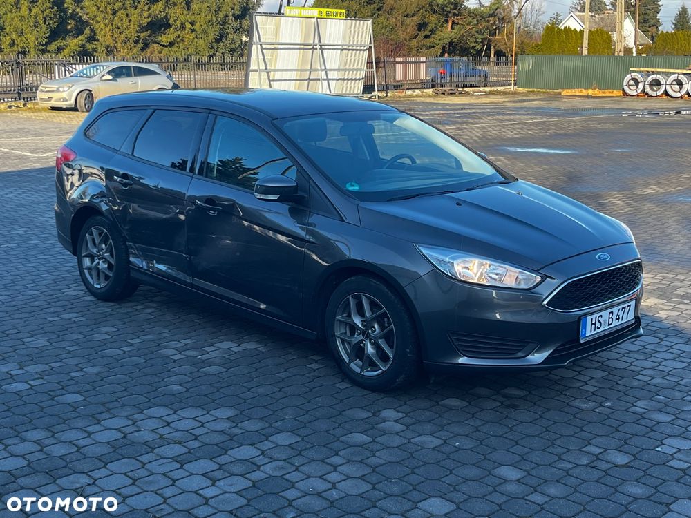 Ford Focus - 1