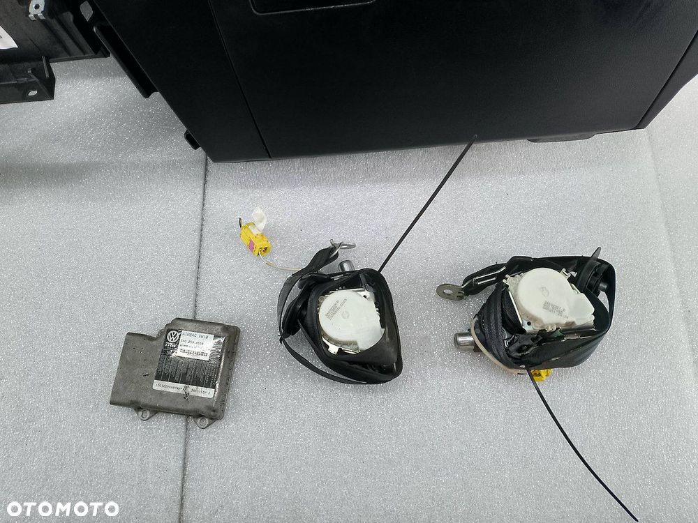 DESKA ROZDZIELCZA,KONSOLA PODUSZKI SENSOR PASY VW PASSAT B7 3C1857003QT - 3
