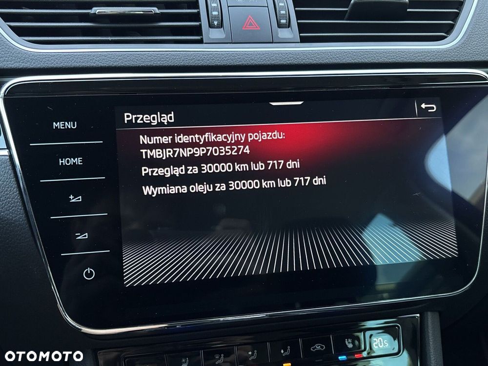 Skoda Superb 2.0 TDI SCR L&K DSG - 25