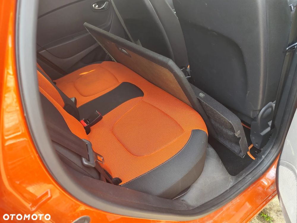 Renault Captur (ENERGY) TCe 90 BOSE EDITION - 25