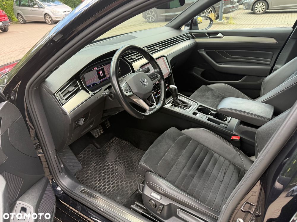 Volkswagen Passat 2.0 TSI Elegance DSG - 11