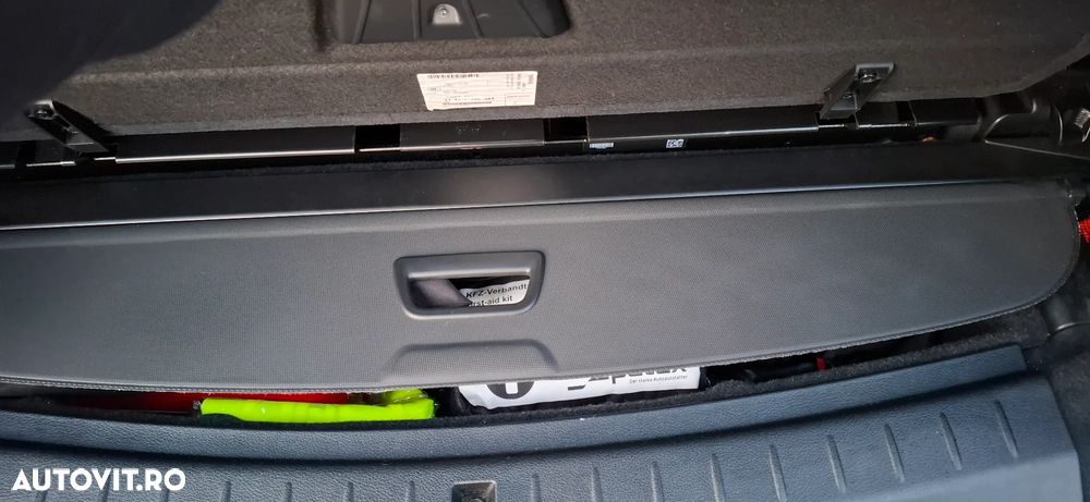 BMW Seria 2 216d - 12