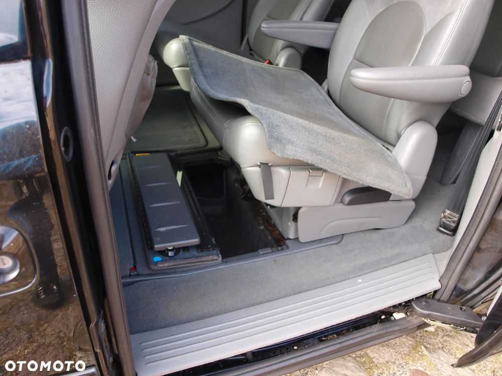 Chrysler Grand Voyager 2.8 CRD Automatik Limited - 11