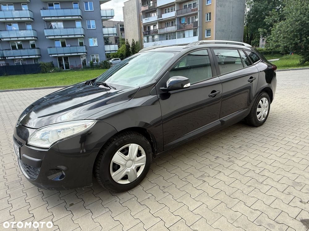 Renault Megane 1.5 dCi Authentique - 5