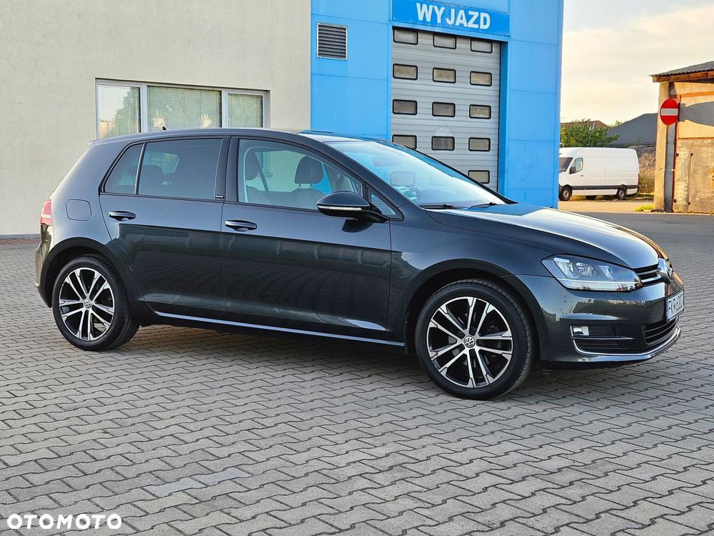 Volkswagen Golf 1.4 TSI BMT Comfortline - 15